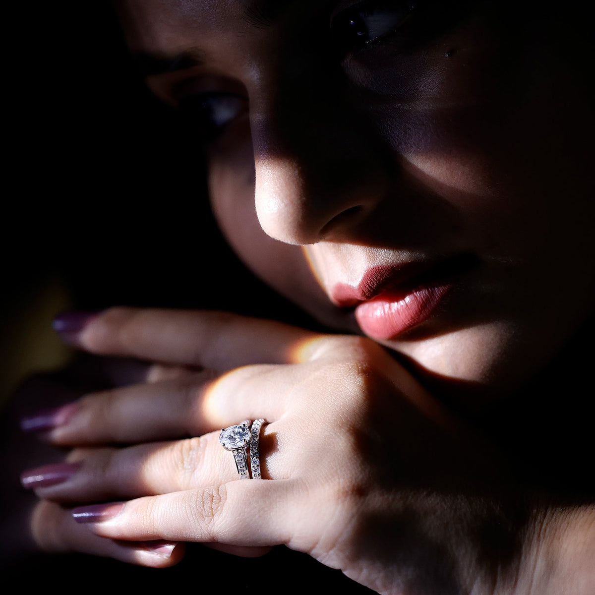 Oval Lab-Grown Diamond Bridal Set with IGI Certificate