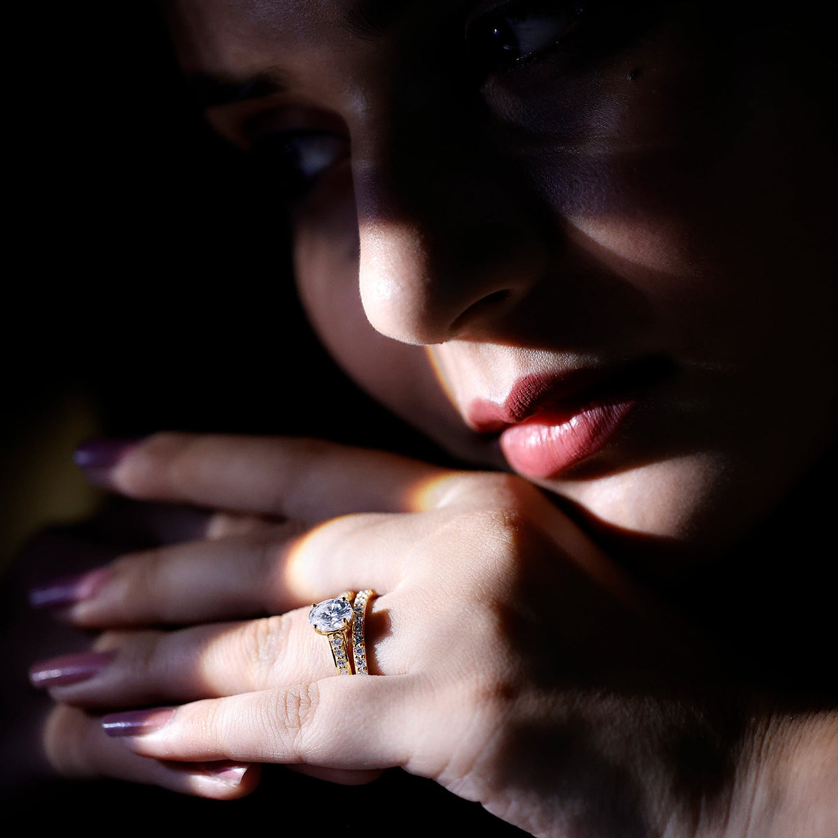 Oval Lab-Grown Diamond Bridal Set with IGI Certificate